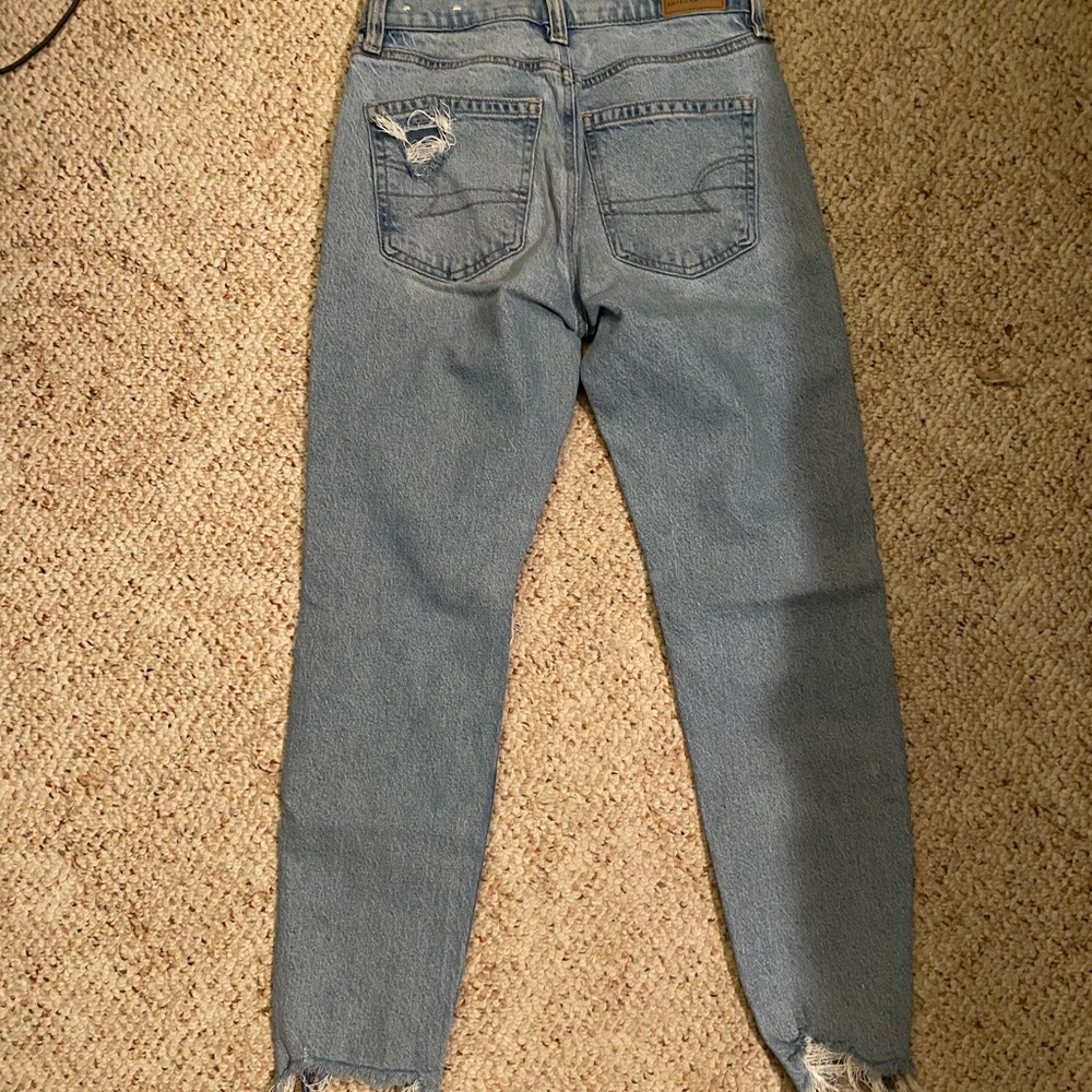 Light Wash 90’s Skinny - Picture 2 of 3